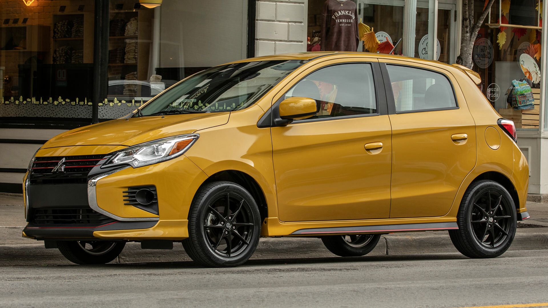 18 Mitsubishi Mirage.jpg