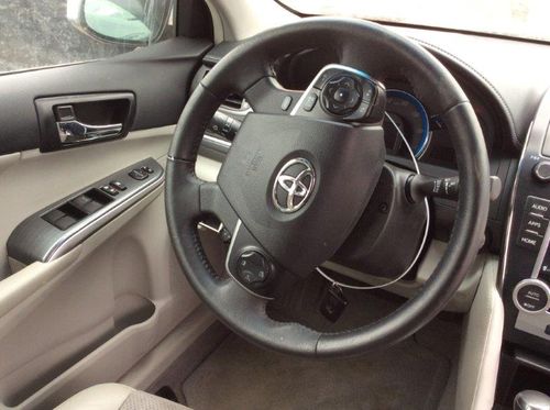 2014 Toyota Camry XLE Hybrid
