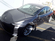 2018 Tesla Model 3 2018 Tesla Model 3